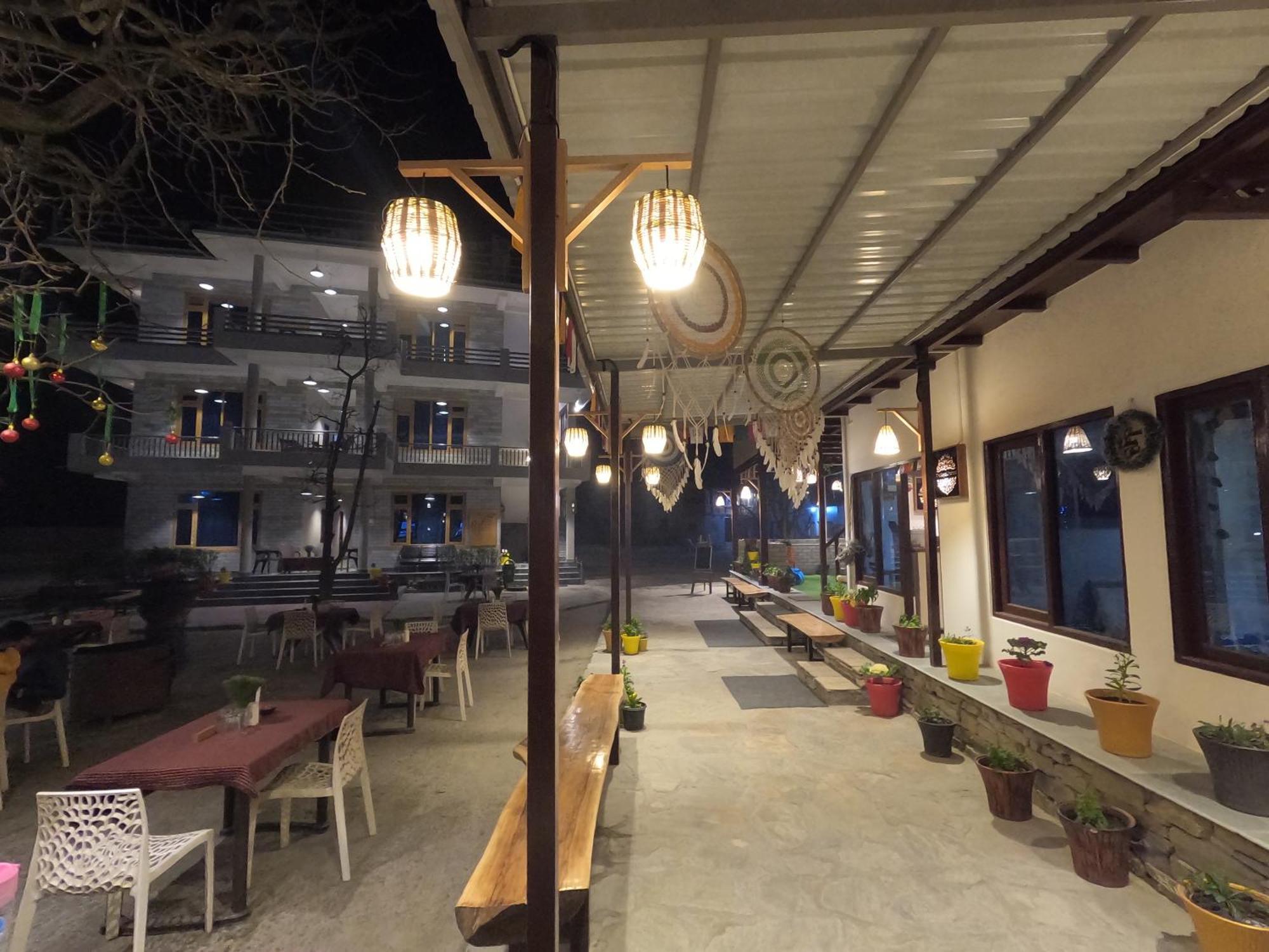 The Royal Orchard Kasol酒店 外观 照片